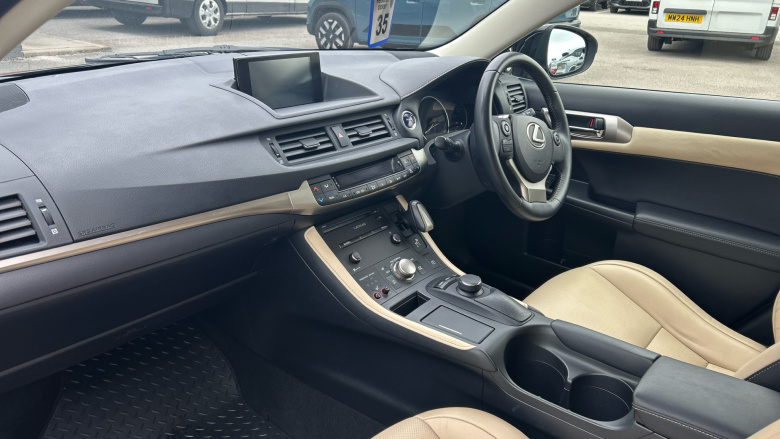 Lexus CT 200h 1.8 Luxury 5dr CVT Auto Hybrid Hatchback